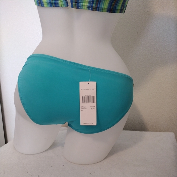 Sa. Bottom - Picture 2 of 2